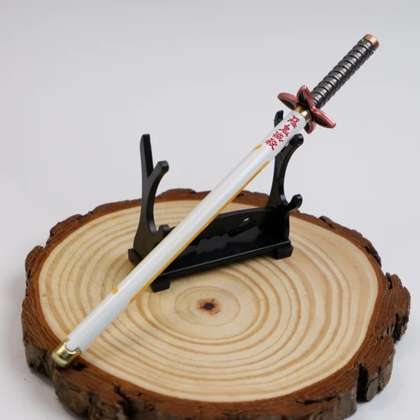 Stylo katana Shinobu kocho